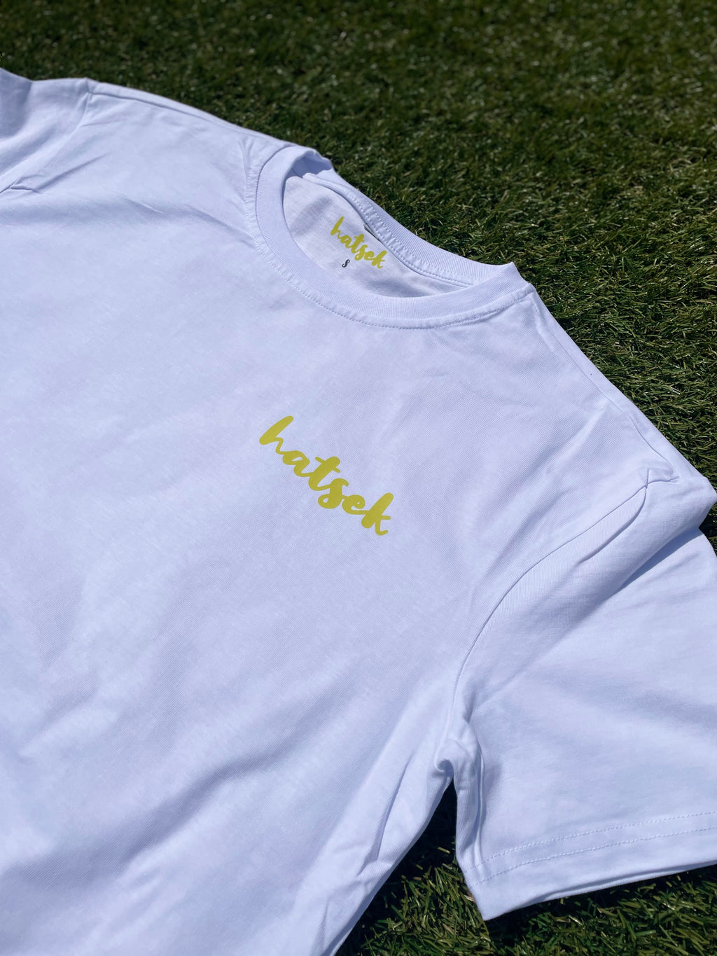 Hatsek Mountains White Oversized Tee