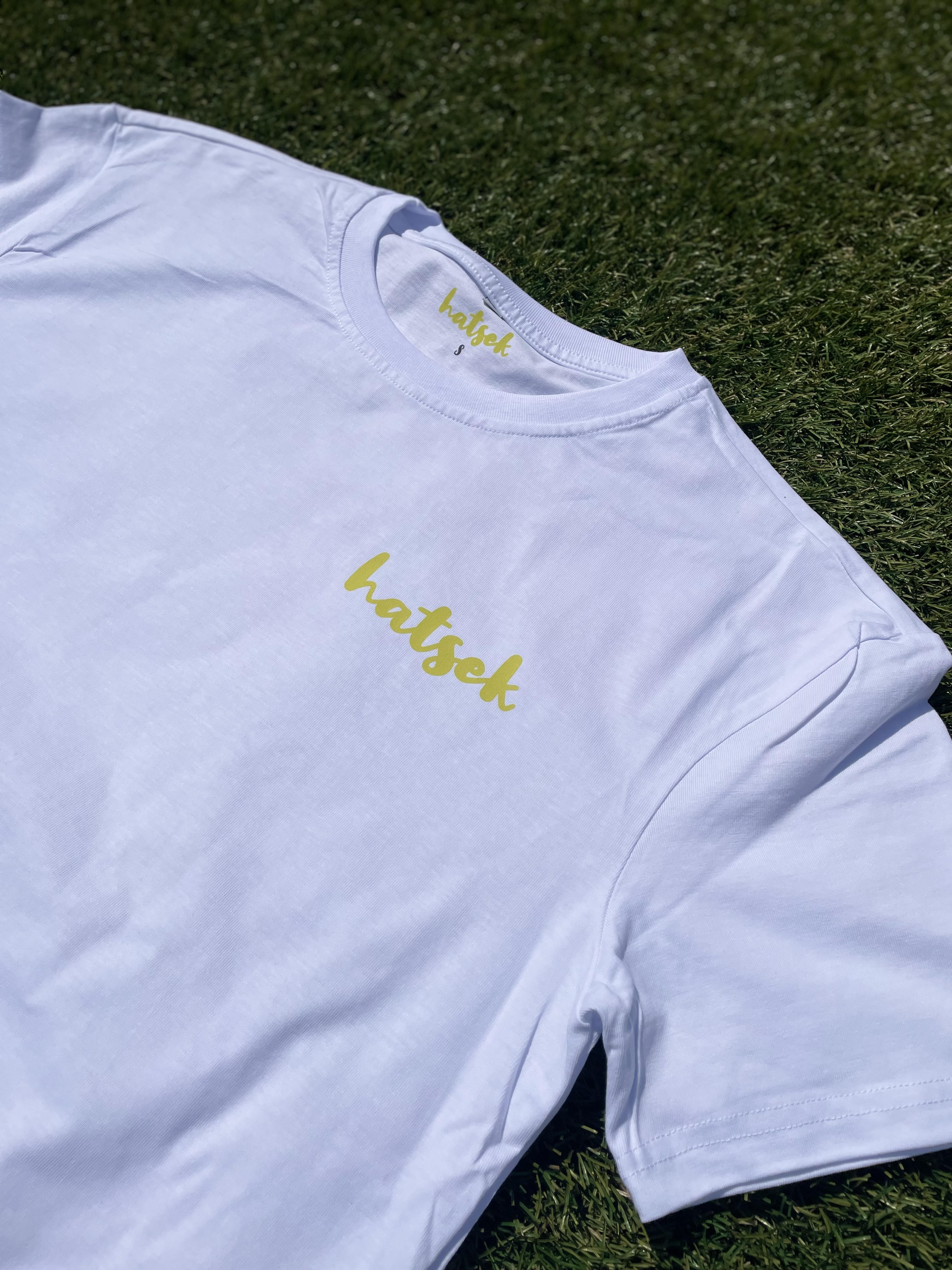 Hatsek Mountains White Oversized Tee