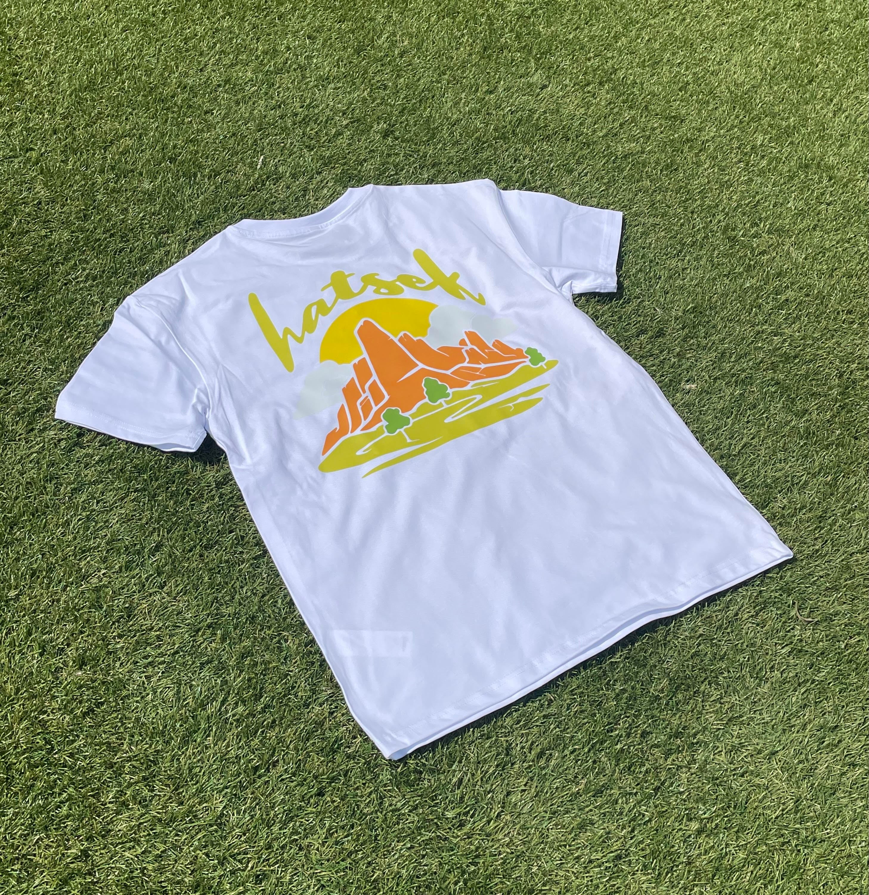 Hatsek Mountains White Oversized Tee